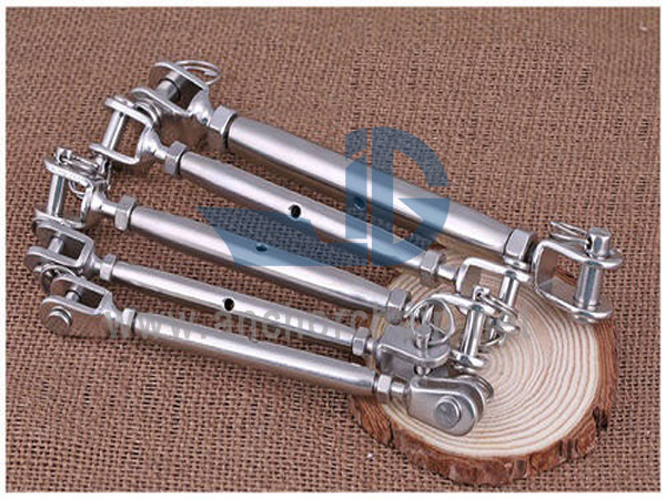 Turnbuckle Coirp Dúnta an AE
