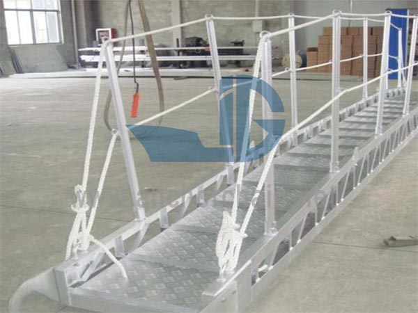 Gangway Cóimhiotal Alúmanam Cineál Maol